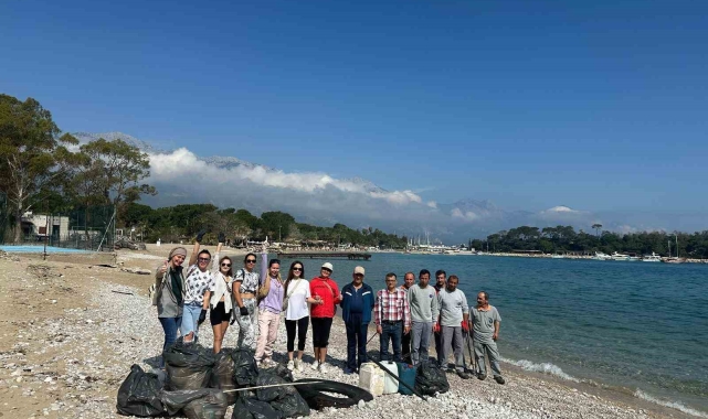 Kemer'de yabancı uyruklu kadınlardan temizlik faaliyeti