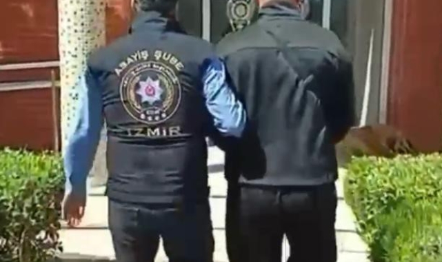 Kesinleşmiş 19 yıl hapisle aranan hırsız İzmir'de yakalandı