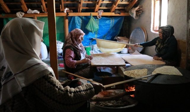 Kıtlıkla gelen Anadolu lezzeti: Armut ekmeği