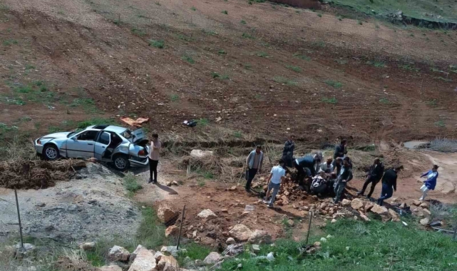 Kurtalan'da trafik kazası: 1'i ağır 3 yaralı