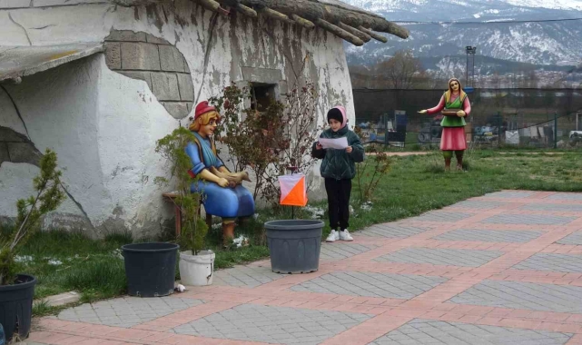 Kütahya Şehzadeler Parkı'nda nefes kesen oryantiring mücadelesi