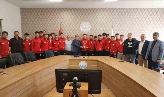Kütahya Spor Lisesi'nden başarı, Türkiye'de ilk 32'ye girdiler