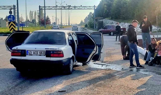 Kütahya'da iki otomobil çarpıştı: 7 yaralı