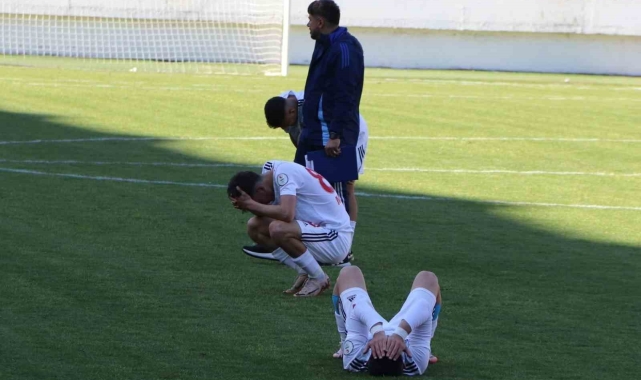 Manisa'da futbol kan kaybetmeye devam ediyor