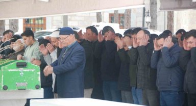 Market yangınında hayatını kaybeden 5 yaşındaki çocuğa acı veda