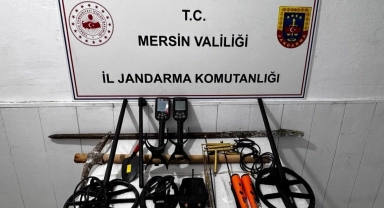 Mersin'de kaçak kazı yapan 4 şüpheli yakalandı