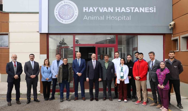 Milletvekili Fırat'tan Atatürk Üniversitesi hayvan hastanesine ziyaret