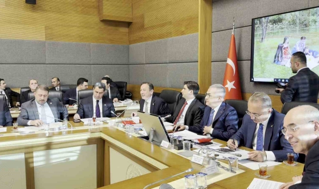 Milletvekili Keskinkılıç, yüksek bütçeli konserler üzerinden ABB'ye AOÇ'ye olan borcu hatırlattı