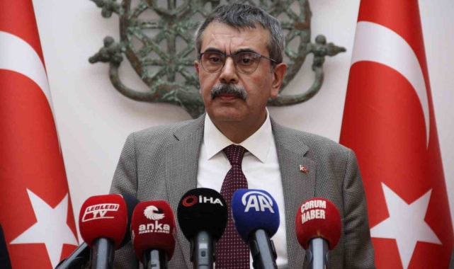 Milli Eğitim Bakanı Yusuf Tekin: "Türkiye genelinde derslik başına düşen öğrenci sayısı 20'li rakamlarda"