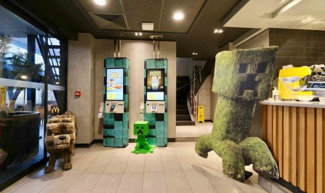 Minecraft macerası McDonald's Türkiye'de