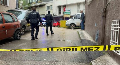 Motosikletle gelip defalarca ateş etti