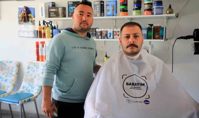 Muğla'da babalar çocukları için aynaya bakıyor