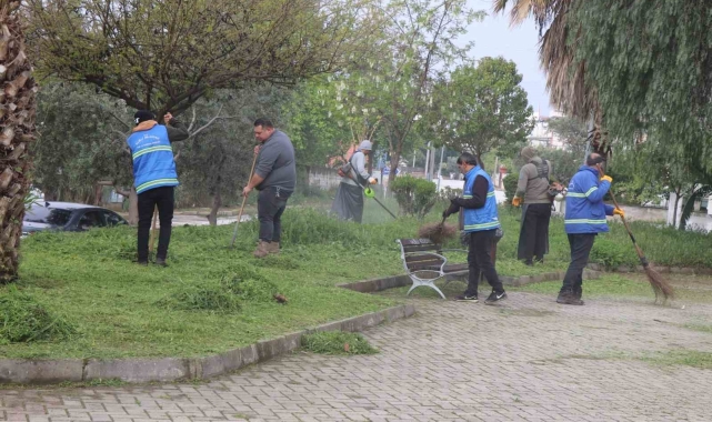 Nazilli Belediyesi parkları yaza hazırlıyor