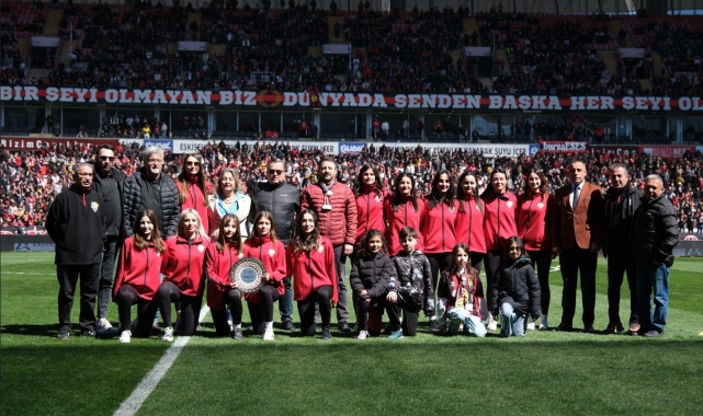 Odunpazarı Kadın Hentbol Takımı Süper Lig'de
