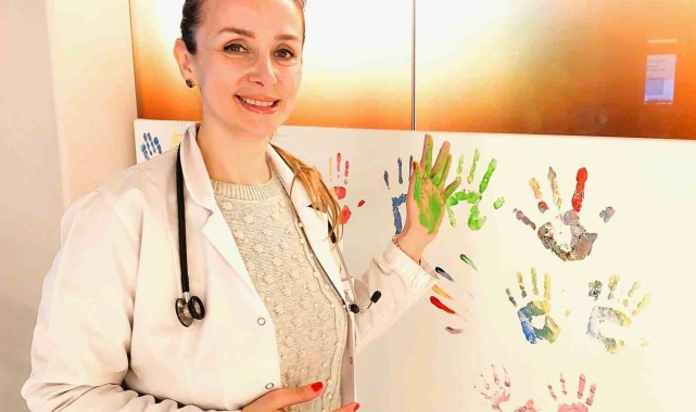 Otizm farkındalığına renkli dokunuş