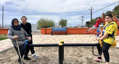 Park hayali gerçekleşen 77 yaşındaki gazi eşi torunlarıyla doyasıya eğlendi