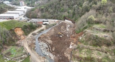 Rize'de dere ıslah çalışmaları devam ediyor