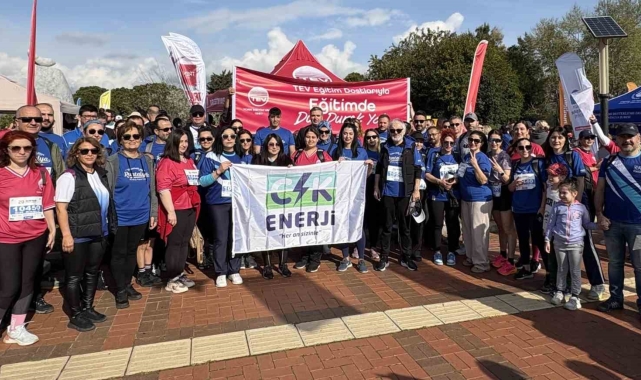 Runtalya Maratonu'nda eğitime umut olundu
