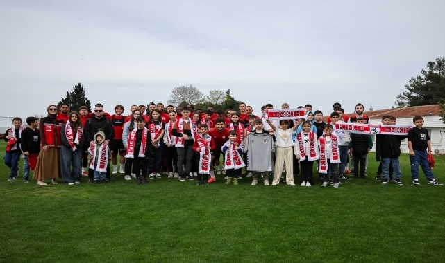 Samsunspor, devlet himayesindeki çocukları ağırladı