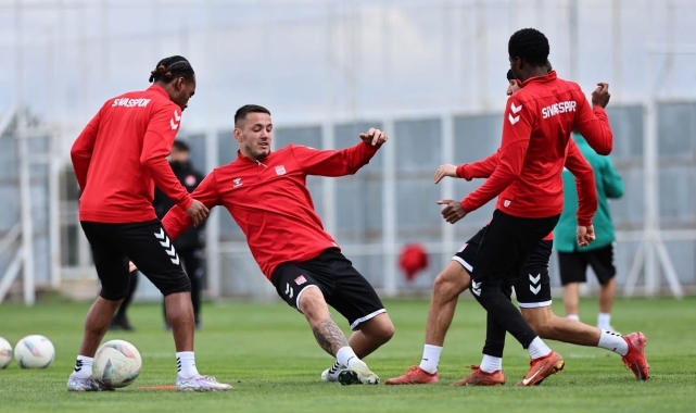 Sivasspor, Çaykur Rizespor maçı hazırlıklarını tamamladı