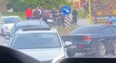 Sürücüler sokağı boks ringine çevirdi