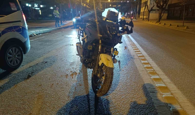 Taksi ile çarpışarak yaralanan motosikletin sürücüsü alkollü çıktı