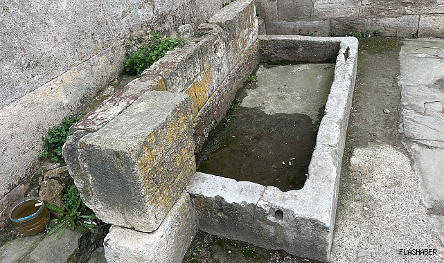 Tarihi çeşme ilgi bekliyor