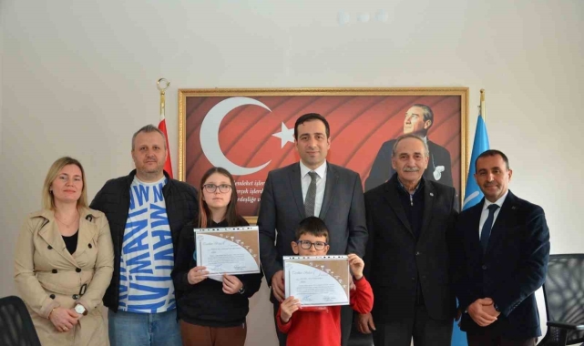 THK Söğüt'e teşekkür belgelerini takdim etti