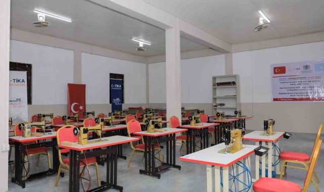 TİKA, Somali'de eski mahkumlar için üretim atölyesi kurdu