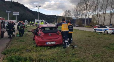 Tırla çarpışan otomobilde ölenlerin sayısı 5 oldu