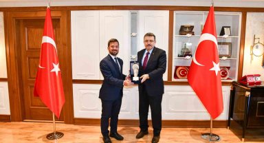 Trabzon Büyükşehir Belediyesi'ne 'Ulaşımda Aklın Yolu' ödülü