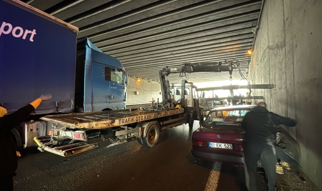 Trabzon'da trafik kazasında 2 kişi yaralandı