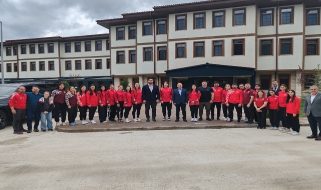 Türkiye Güreş Federasyonu Başkanı Akgül, Kastamonu Valisi Dallı'yı ziyaret etti