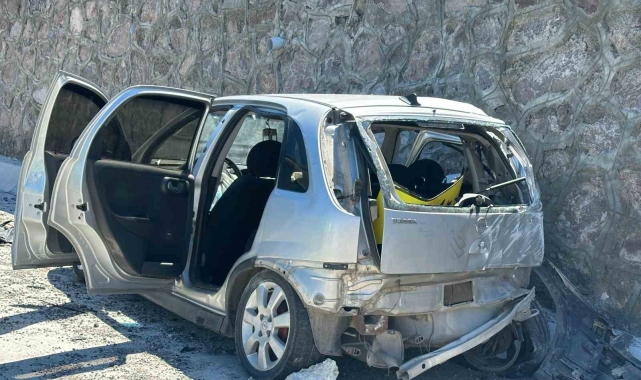 Uşak'ta feci kaza: Karı-koca hayatını kaybetti, 3 kişi yaralandı