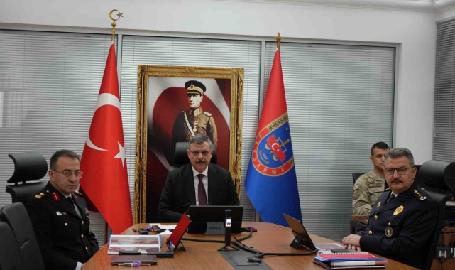 Vali Çiftçi: "Palandöken'deki otellerde güvenlik sorunu yok"