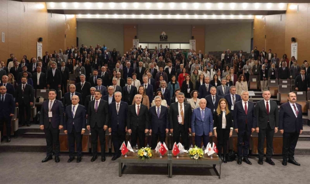 Yargı ve iş dünyası Adana'da buluştu