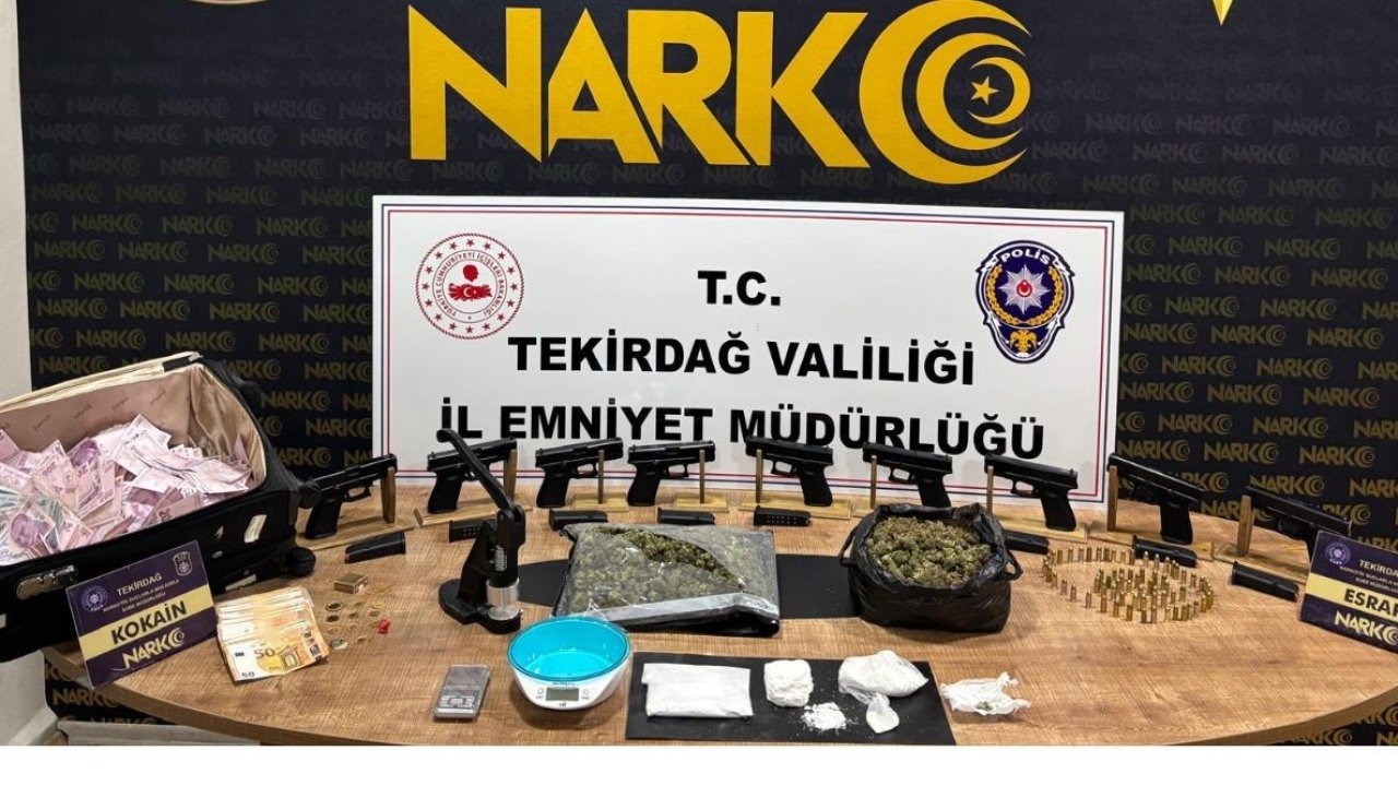 Çorlu’da uyuşturucu ve silah operasyonu: 910 bin TL’lik döviz ve altın ele geçirildi
