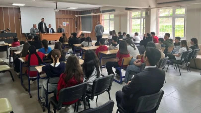 Mesleğinin duayenleri öğrencilerle buluştu