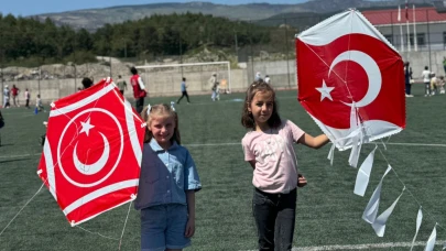 Sinop'ta uçurtmalar gökyüzüyle buluştu