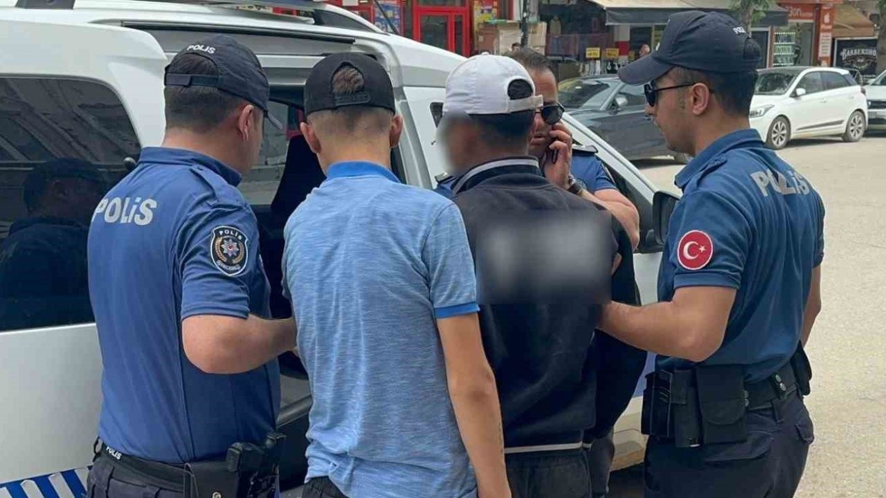 Yaşından büyük sabıkası var