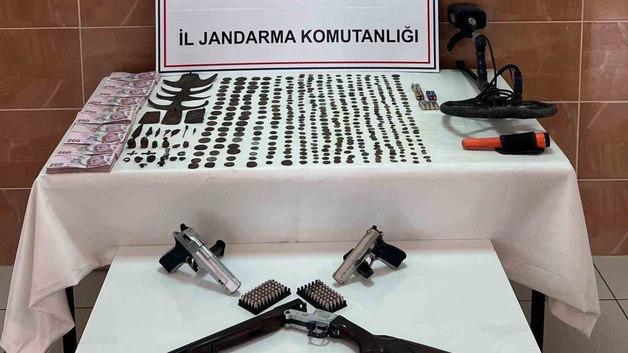Jandarmadan tarihi eser operasyonu