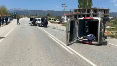 Seydikemer’de trafik kazası: 5 yaralı