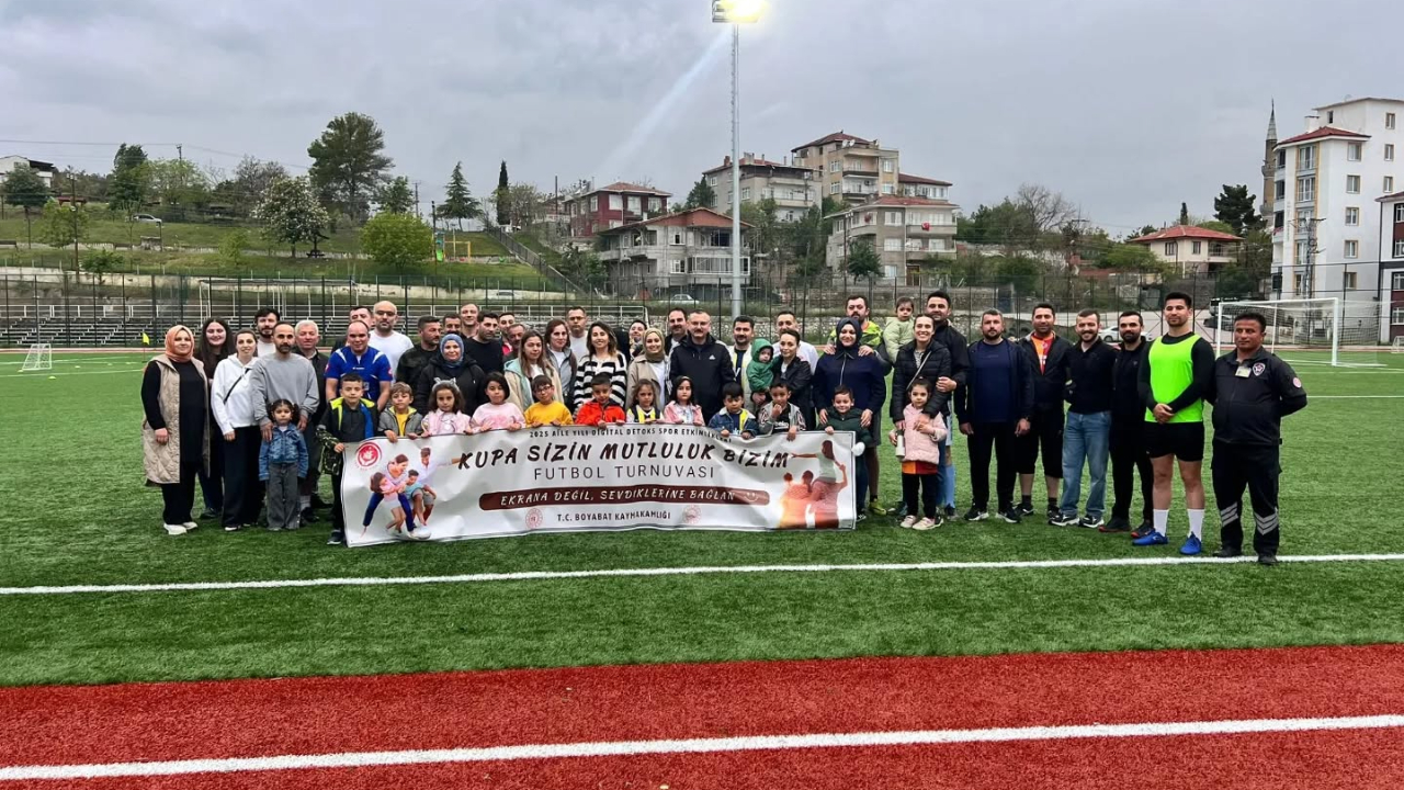 Aileler yeşil sahada buluştu