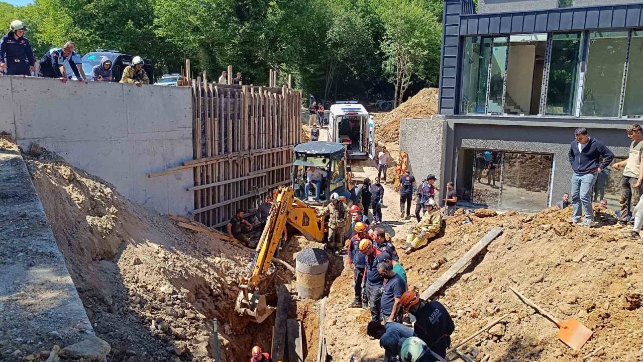 İnşaat alanında göçük: 1 işçi hayatını kaybetti