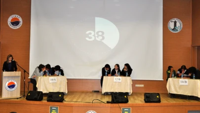 Gerze'de bilgi yarışması geleneği sürdürülüyor