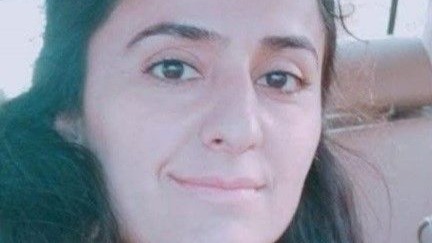 Telefonla konuşurken üzerine yıldırım düşen kadın hayatını kaybetti