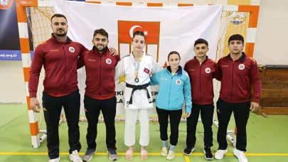 Üniversiteli Judocu Türkiye üçüncüsü