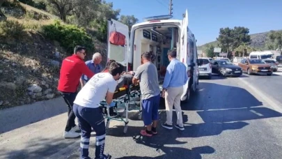 Direksiyon başında fenalaşan sürücü 3 araca çarptı: 1 yaralı