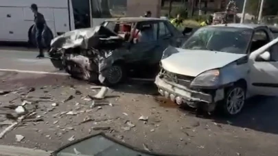 Yalova’da 4 araçlı zincirleme kaza: 5 yaralı