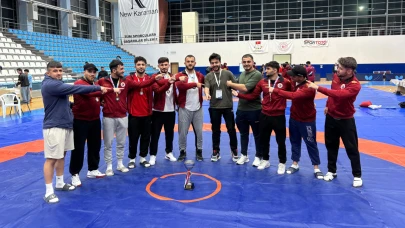 Üniversiteler Arası Güreş Şampiyonası'nda Sinop Rüzgarı